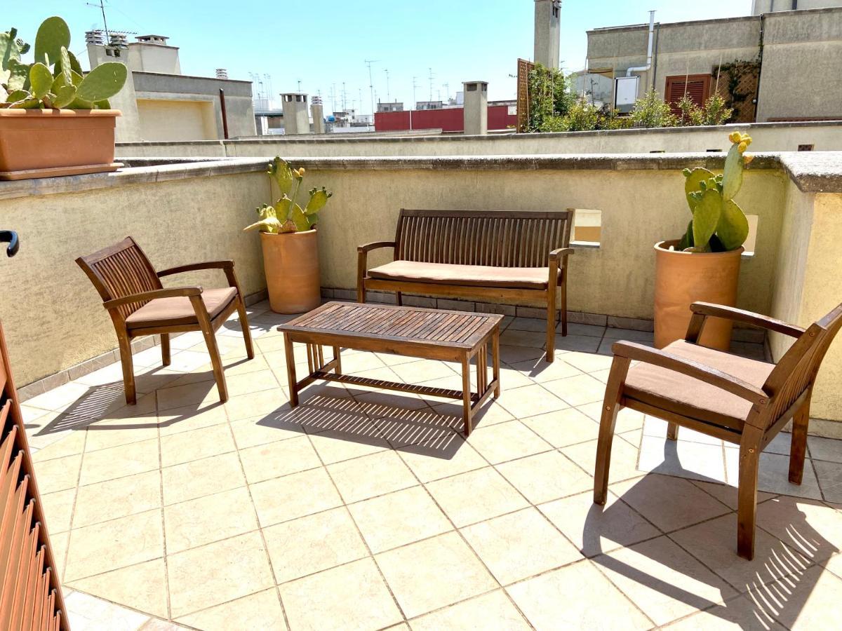 Attico Rudiae Apartment เลชเช ภายนอก รูปภาพ