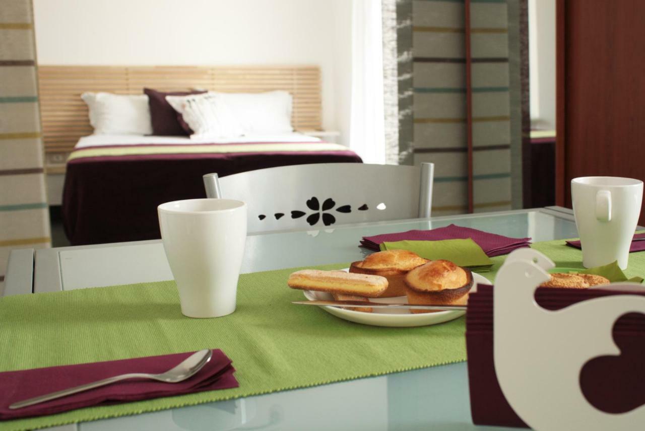 Attico Rudiae Apartment เลชเช ภายนอก รูปภาพ